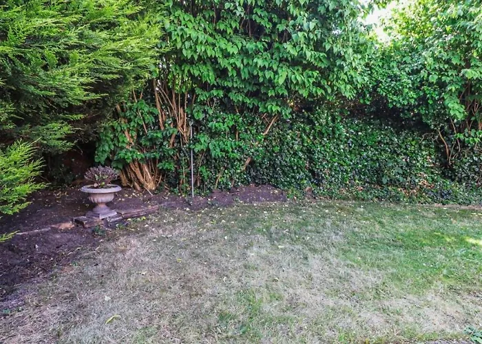 Zetland House Apartment - First Floor With Garden And Parking